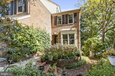 5844 Edson Ln, Rockville, MD 20852 - photo 2