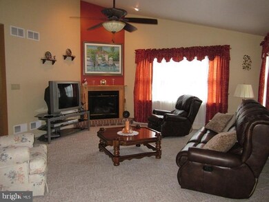 119 Arbor Dr, Myerstown, PA 17067 - photo 2