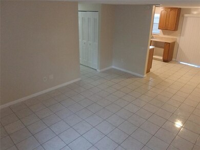 3602 Tamarix Dr, Tampa, FL 33619 - photo 3