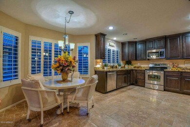 Night-Kitchen