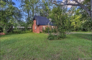 Second view of guest house