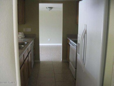 Kitchen - Ash Cir