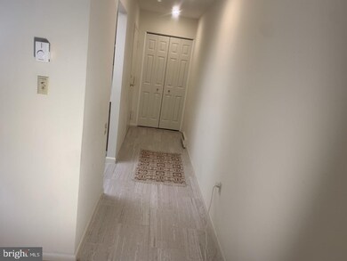 3301 S Leisure World Blvd unit 993H, Silver Spring, MD 20906 - photo 5