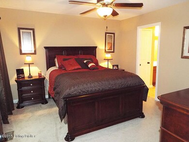 469 Berger Farm Dr, Mount Washington, KY 40047 - photo 6