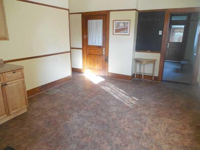 Kitchen. There is more than enough space in this H