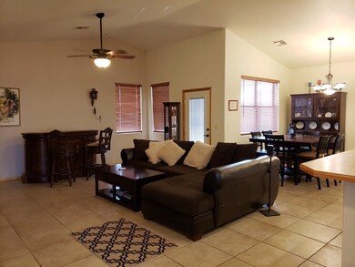 2142 Sandalwood Ct, Alamogordo, NM 88310 - photo 3