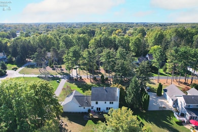 4597 E Island Pines Dr, Port Clinton, OH 43452 - photo 6