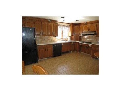 11 Rosedale Rd, Norwood, MA 02062 - photo 5