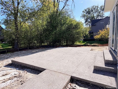 2802 Heathfield Rd, Bloomfield Hills, MI 48301 - photo 5