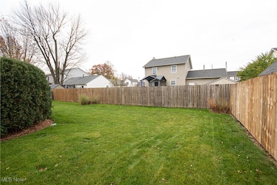 33989 Lincoln Ave, North Ridgeville, OH 44039 - photo 5