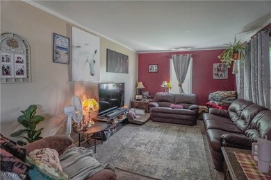 125 Fenton Ave, Mogadore, OH 44260 - photo 4