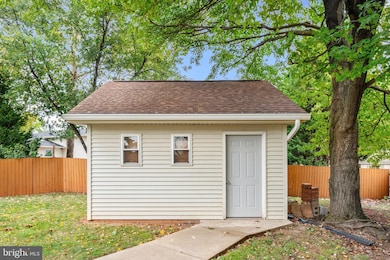 8945 Sweetbriar St, Manassas, VA 20110 - photo 7