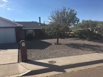2120 Hickory Dr, Alamogordo, NM 88310 - photo 3