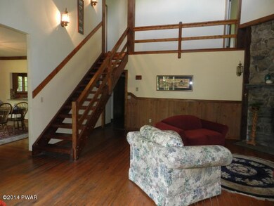 2105 Steele Rd, Bushkill, PA 18324 - photo 5