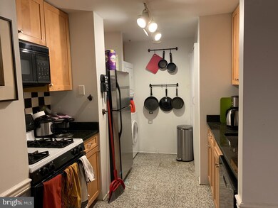 1807 California St NW unit T2, Washington, DC 20009 - photo 4