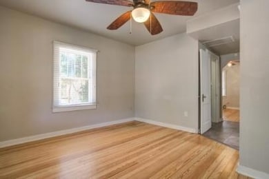 2305 14th St unit B, Lubbock, TX 79401 - photo 4