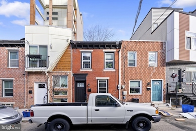 2141 E Albert St, Philadelphia, PA 19125 - photo 2