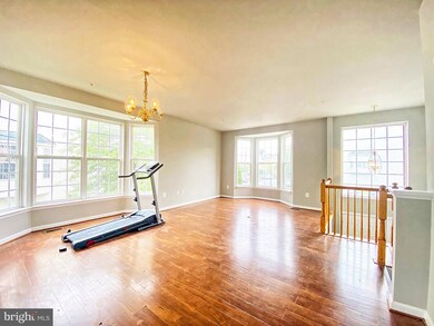 135 Fieldstone Ct, Frederick, MD 21702 - photo 3