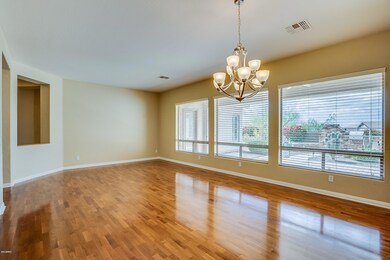 Laurel Valley-Dining/Living Room