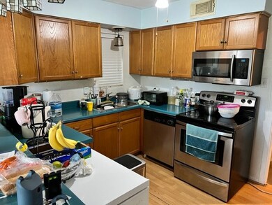 10635 Wheaton Dr, Houston, TX 77089 - photo 5