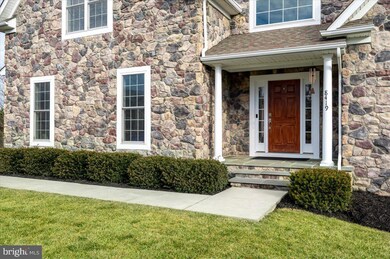 8419 Lillian Ln, Laurel, MD 20723 - photo 3