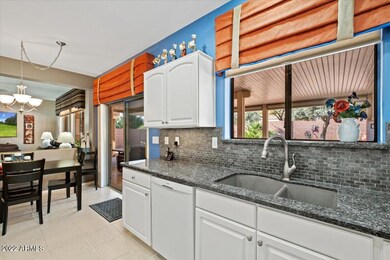 18576 N Summerbreeze Way, Surprise, AZ 85374 - photo 3