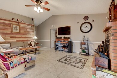 626 S Rowen-8