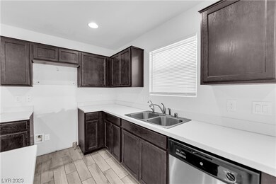 Brand new appliances will be installed before move