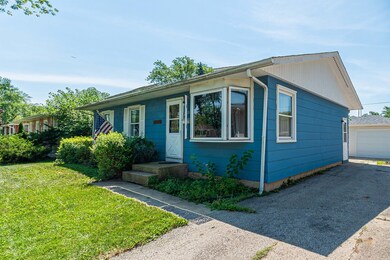 2301 Cedar St, Rolling Meadows, IL 60008 - photo 3