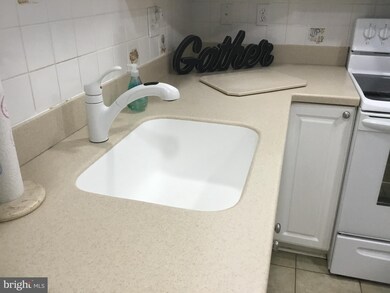 1146 Bayless Place unit I2, Norristown, PA 19403 - photo 5