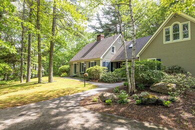 17 Victoria Rd, Camden, ME 04843 - photo 2