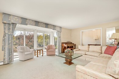 33 Lockeland Rd, Winchester, MA 01890 - photo 4