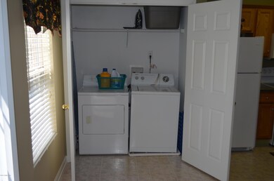 7810 Grand Cascade Dr unit 2803, Louisville, KY 40228 - photo 5