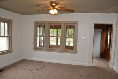 1117 S Luick Ave, Muncie, IN 47302 - photo 3