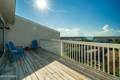 Deck off LR w/ ocean views