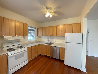 22 Walnut Place unit 1, Newton, MA 02460 - photo 2