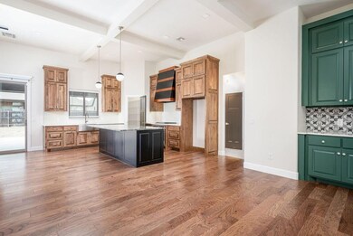 1313 Monterey Dr, Norman, OK 73072 - photo 4