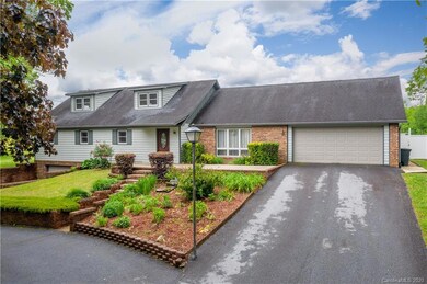 1331 Chestnut Gap Rd, Hendersonville, NC 28792 - photo 2