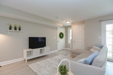 21 Wall St unit D, Canton, MA 02021 - photo 6