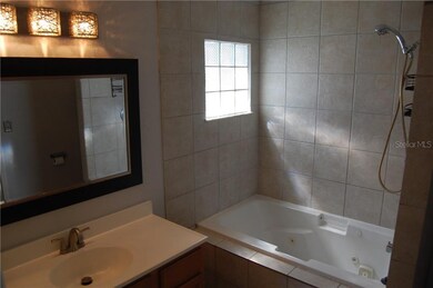 8144 Lesia Cir, Orlando, FL 32835 - photo 7