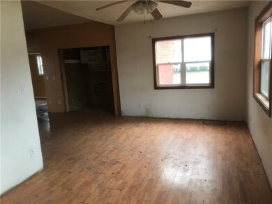 302 W Bow St, Thorntown, IN 46071 - photo 6