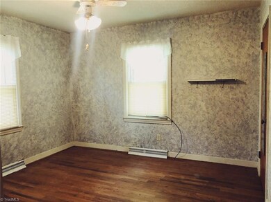 2723 Joiner St, High Point, NC 27263 - photo 7