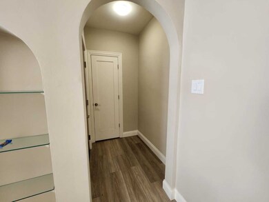 2720 W Glenlake Ave unit 2, Chicago, IL 60659 - photo 4