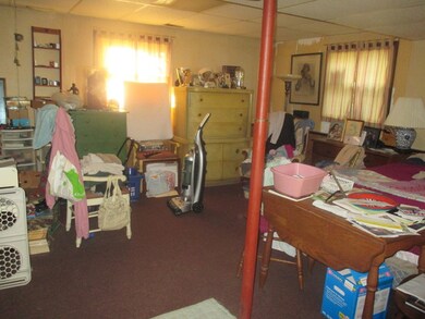 607 Topeka Dr, Carpentersville, IL 60110 - photo 6