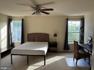 526 S Twin Lakes Blvd, Newark, DE 19711 - photo 7