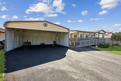 113 Draper Dr, Springtown, TX 76082 - photo 4