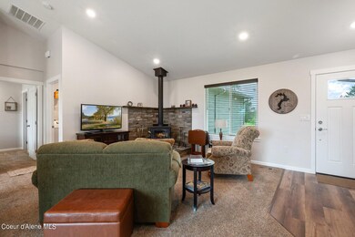 7095 E Forest View Rd, Athol, ID 83801 - photo 6