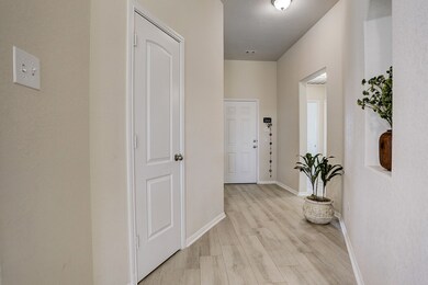 2907 Phaeton Ct, Rosenberg, TX 77471 - photo 2