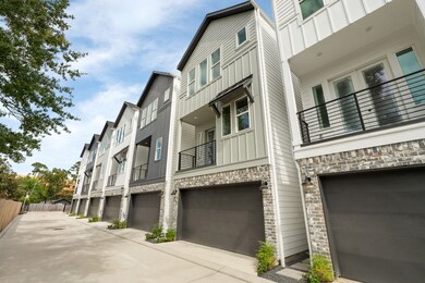 717 Janisch Rd unit H, Houston, TX 77018 - photo 3