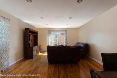950 Clove Rd, Staten Island, NY 10301 - photo 5